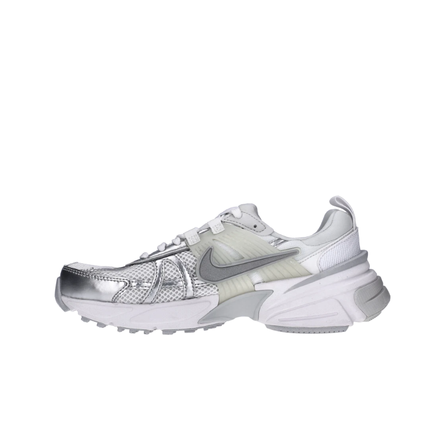 Nike V2K Run Metallic Silver White