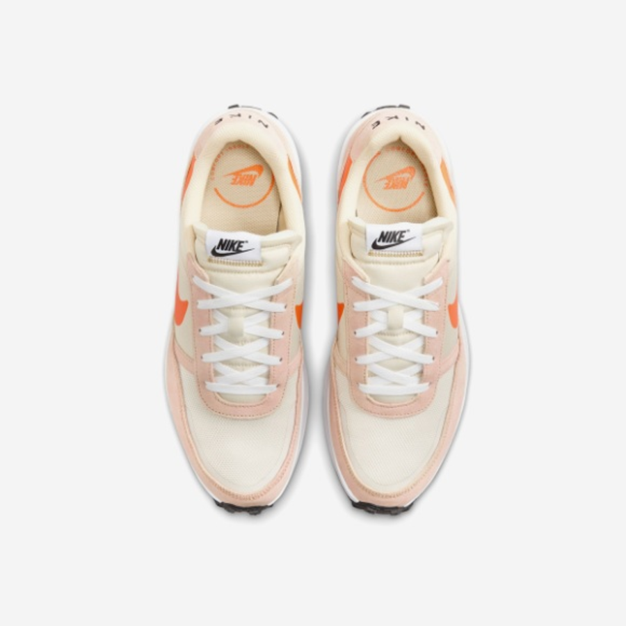 NIKE WAFFLE DEBUT REFRESH