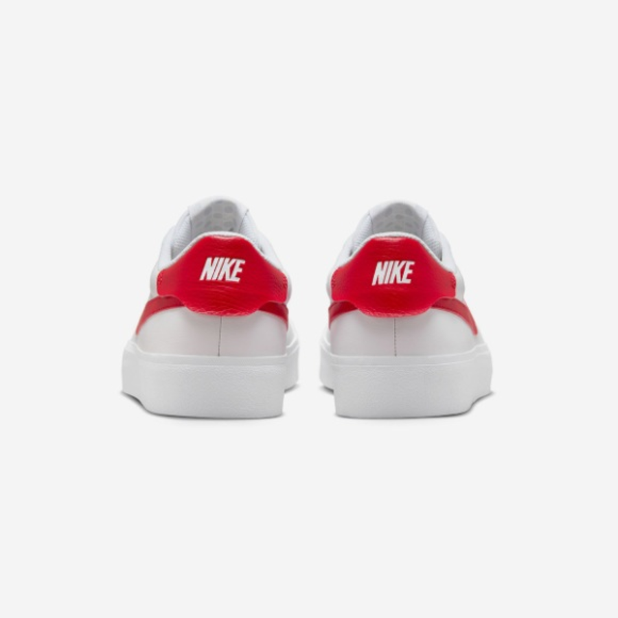 NIKE COURT SHOT