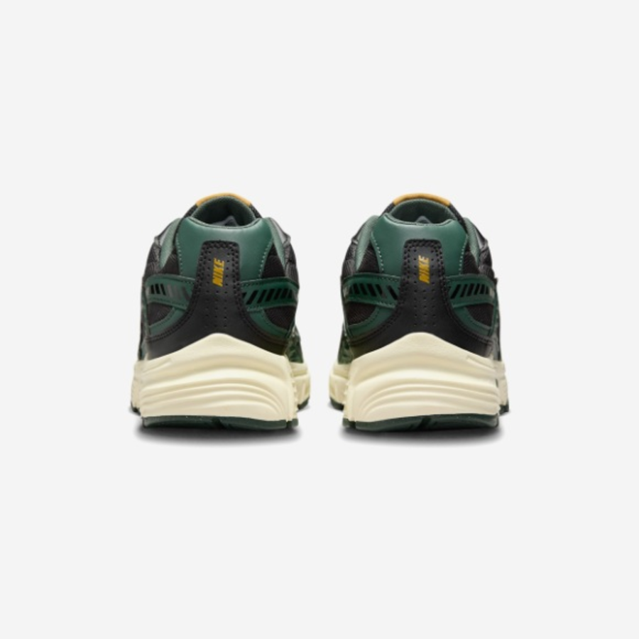 Nike Initiator NA
