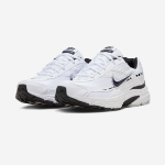 Nike Initiator