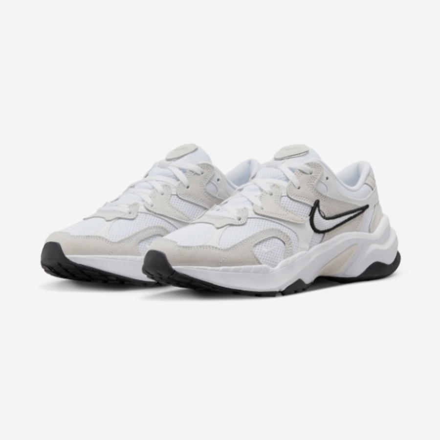 (W) Nike AL8