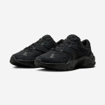 (W) Nike AL8