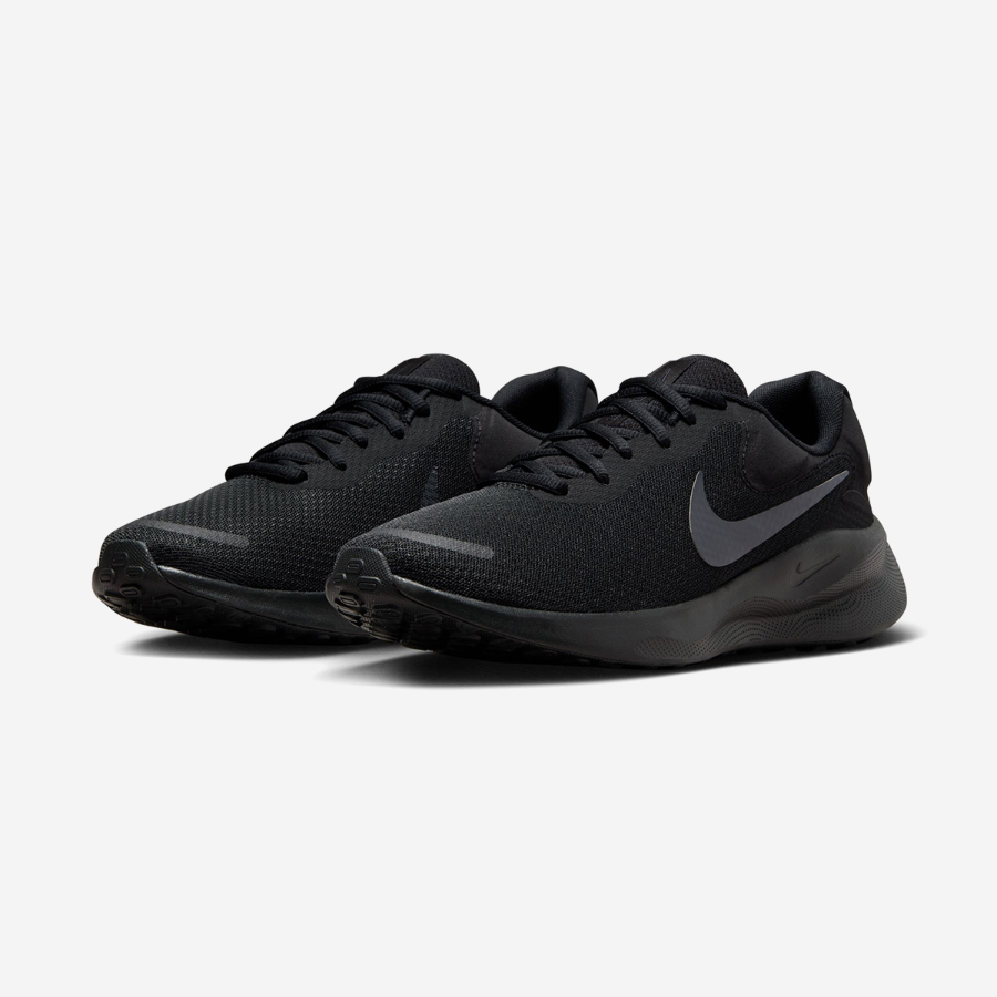 NIKE REVOLUTION 7