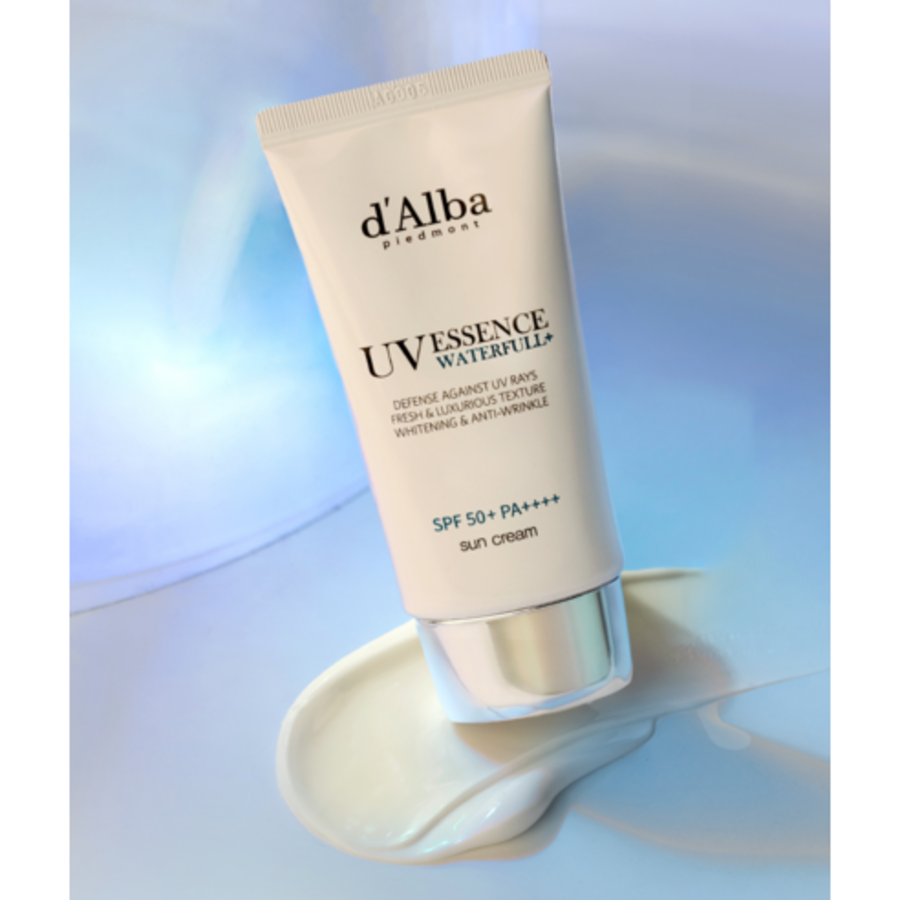 Солнцезащитный крем Dalba Waterful Essence SPF50+PA++++ 50 мл x 2 + Балансирующий веганский гель для умывания 15 мл, 1 набор