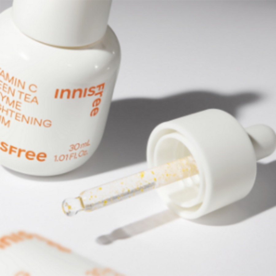 Тонизирующая сыворотка для лица с энзимом зеленого чая Innisfree New Vita C, 30 мл, 1 г (скидка-40%)