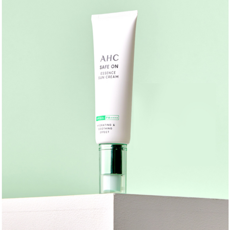 Солнцезащитный крем AHC SafeOn Essence SPF50 + PA ++++, 50 мл