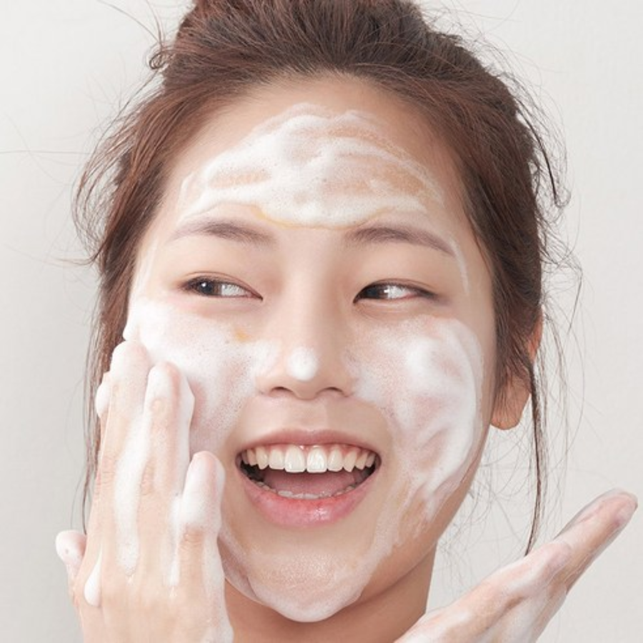 Очищающее средство с пузырьковым пилингом Primera BHA Bubble Peeling Cleanser, 200 мл