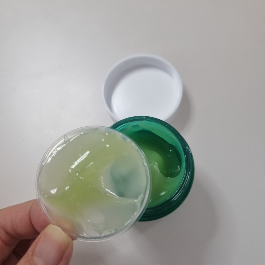 Dr.Jart+ Cicapair Sleepair Intensive Soothing Repair Mask – это успокаивающая ночная маска для лица объемом 75 мл