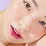 Nooni Apple Lip Oil – увлажняющее масло для губ с яблочным акцентом, 3,7 мл