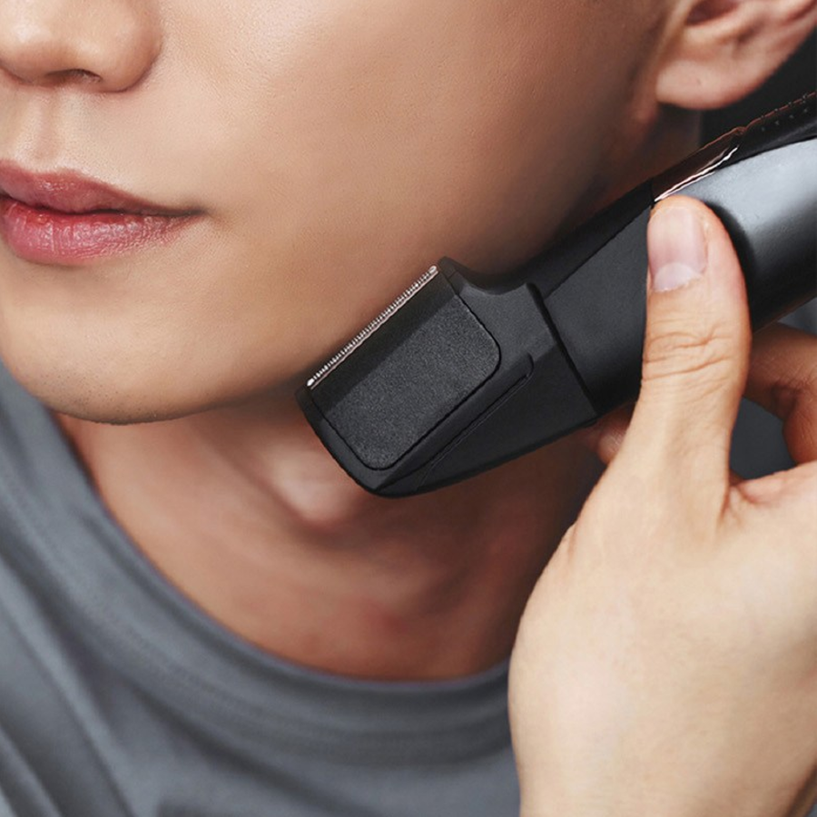 FaceFactory Body Trimmer– универсальный триммер для тела