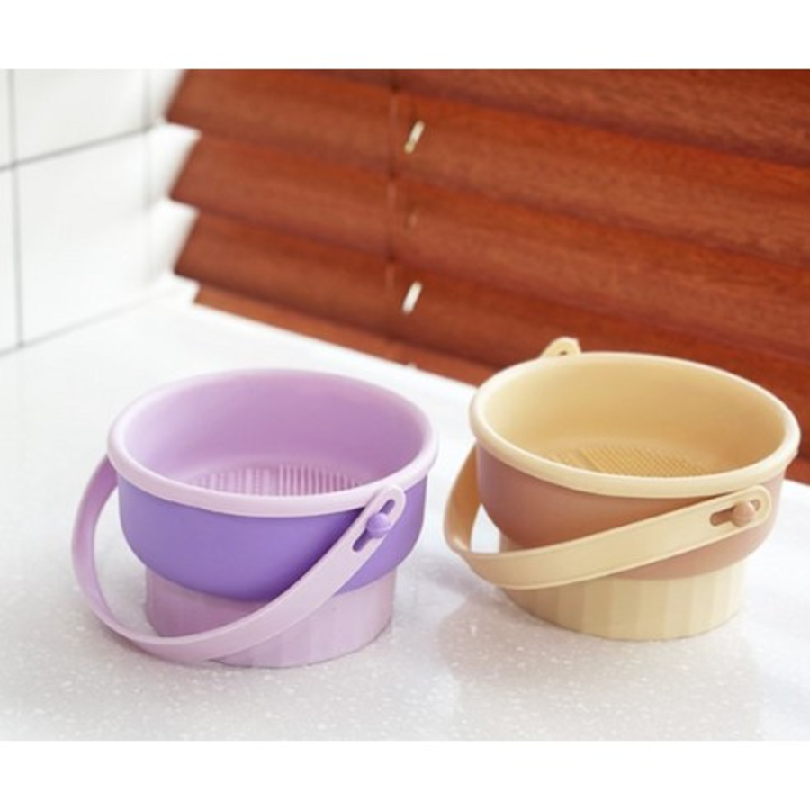 Renewem Multi Makeup Brush Cleaning Container – контейнер для чистки кистей