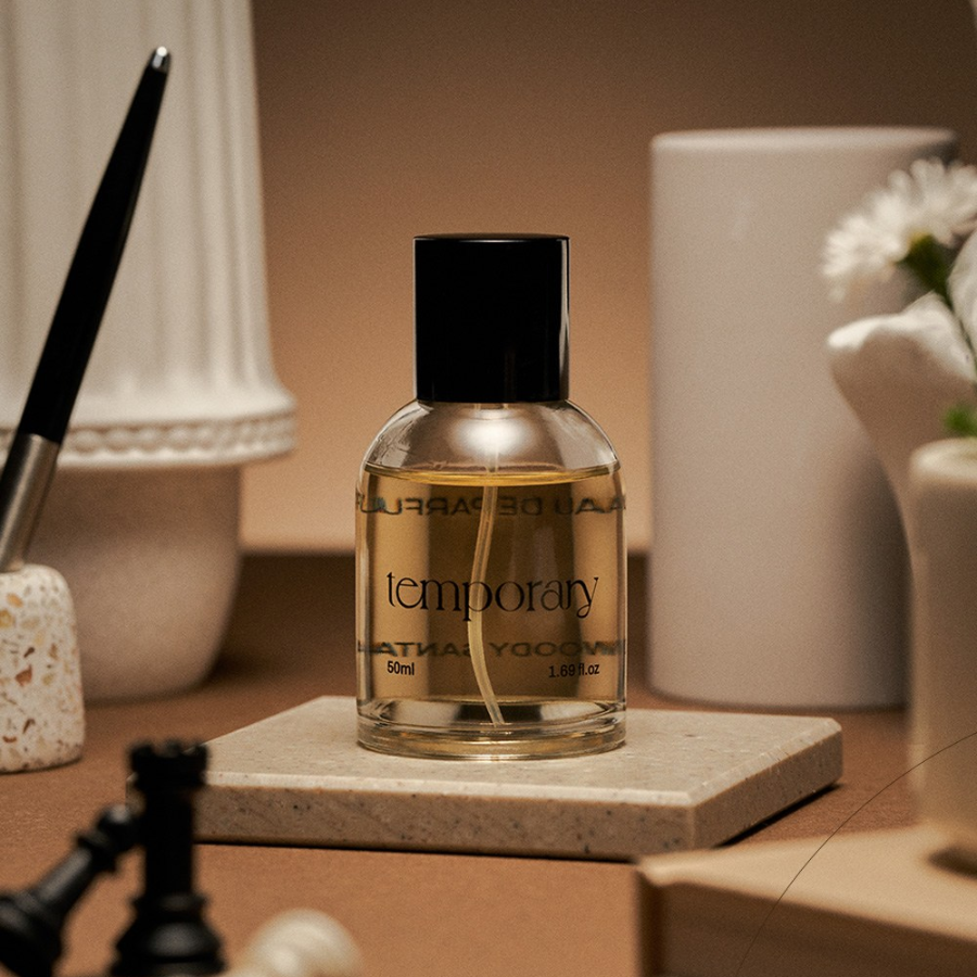 Temporary Woody Sandal Eau de Parfum – тёплый и утончённый древесно-мускусный аромат, 50 мл