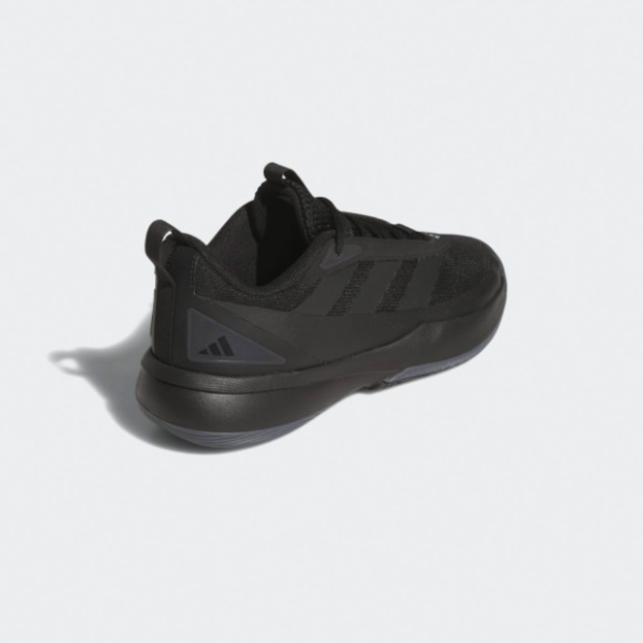 Adidas – кроссовки Subzone