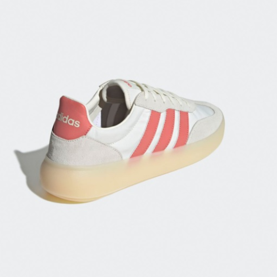 Adidas – кроссовки Barreda Decode