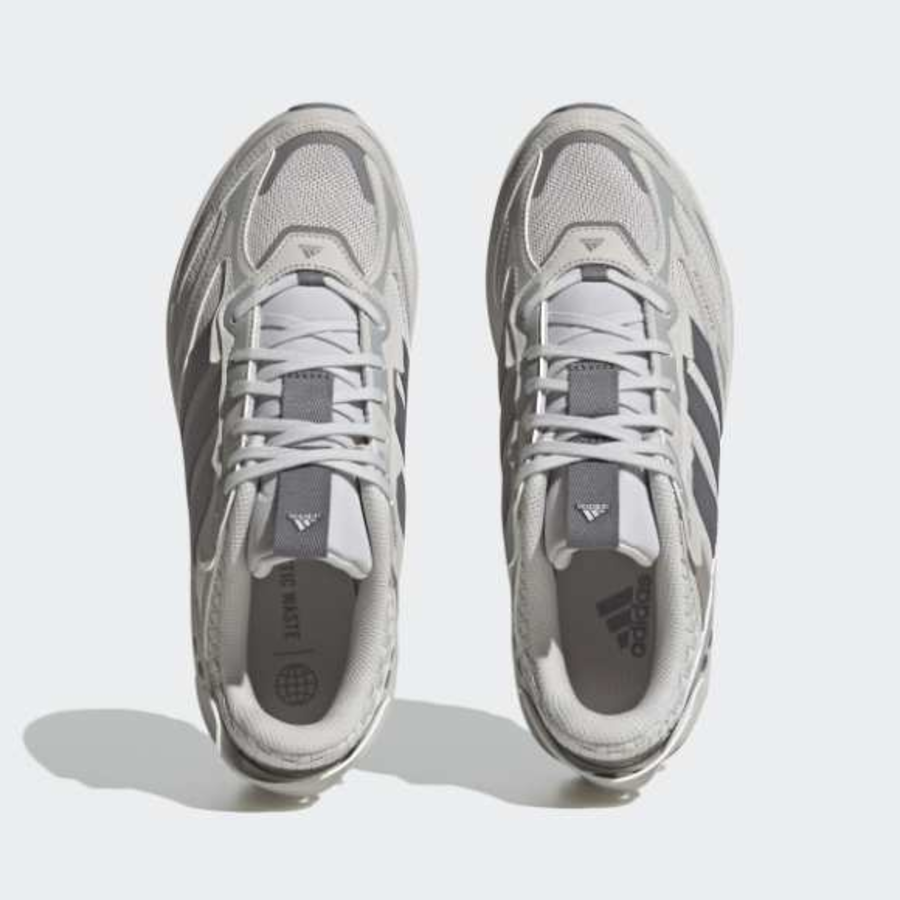 Adidas – кроссовки SPIRITAIN 2000
