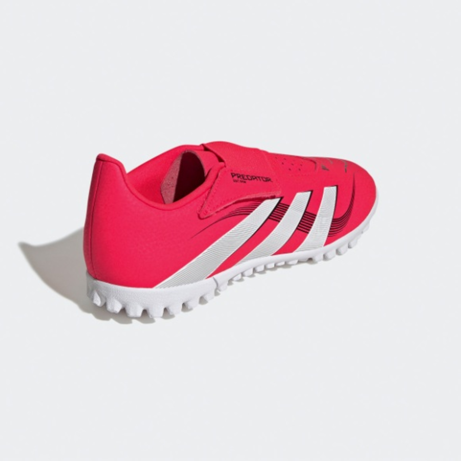 Adidas – бутсы Predator Club VEL T