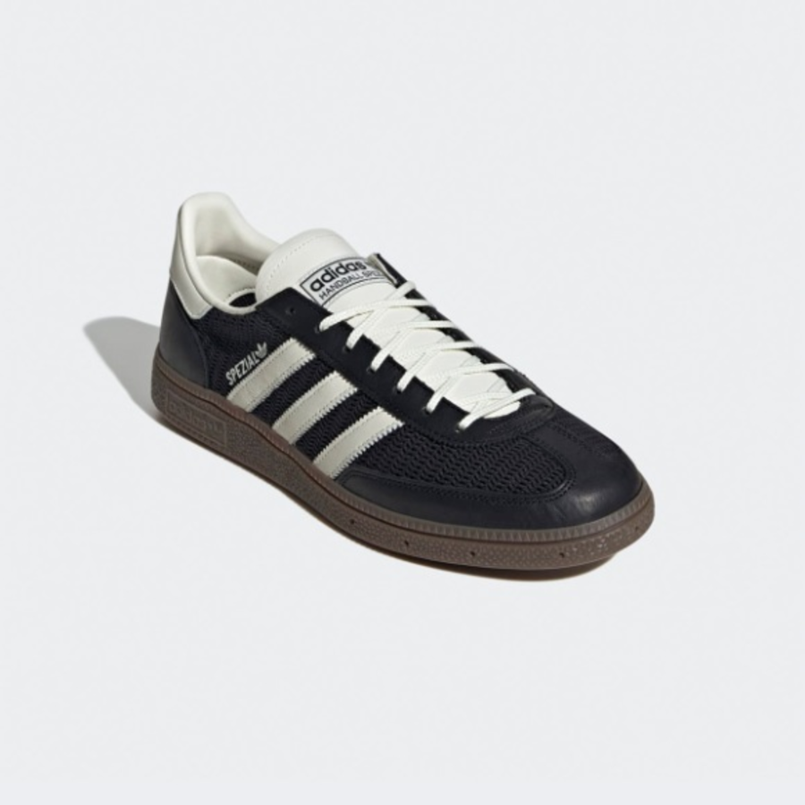 Adidas – кроссовки Handball Spezial