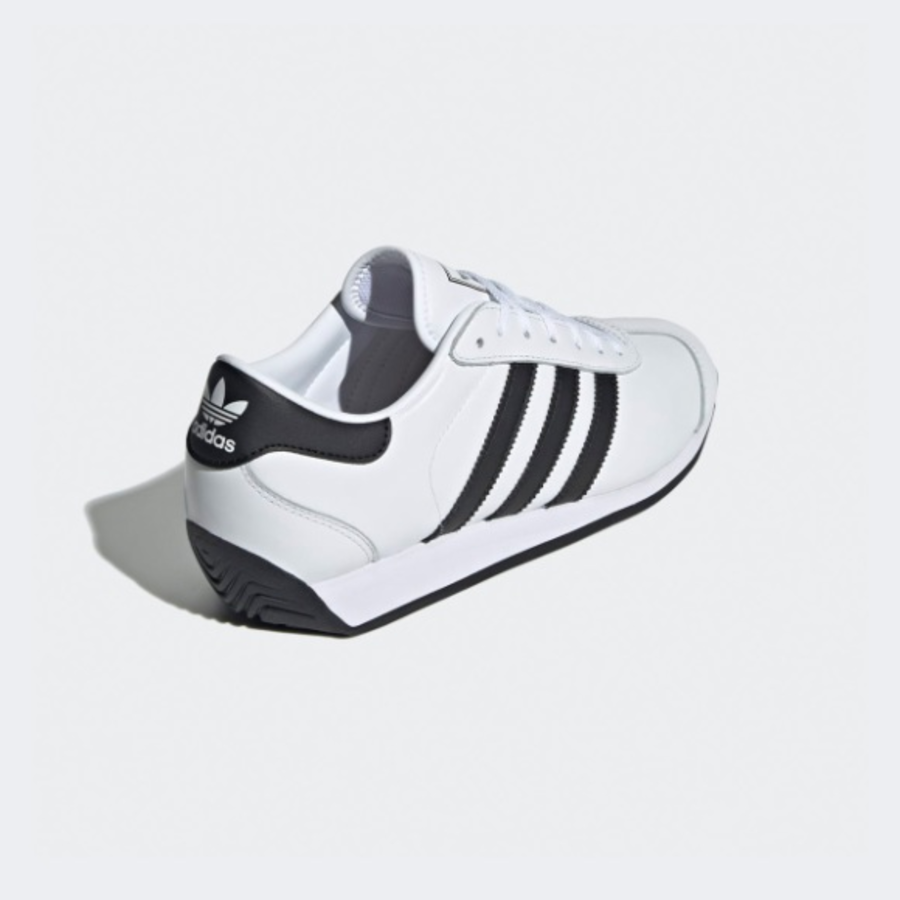 Adidas – кроссовки COUNTRY II