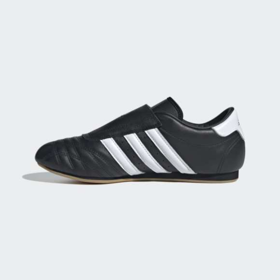 Adidas – кроссовки TAEKWONDO