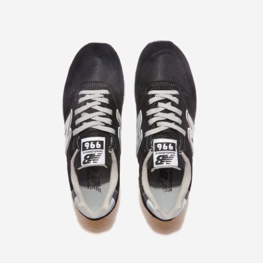 New Balance – кроссовки CM996BK2