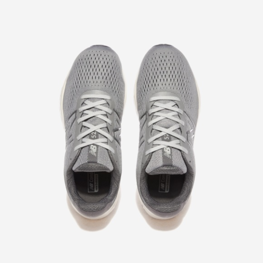 New Balance – кроссовки M520RA8