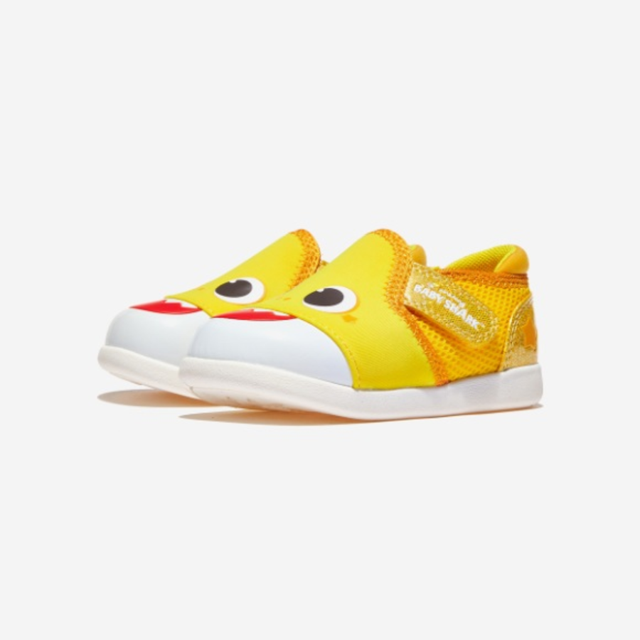 Skechers – детская обувь Tiny Fin