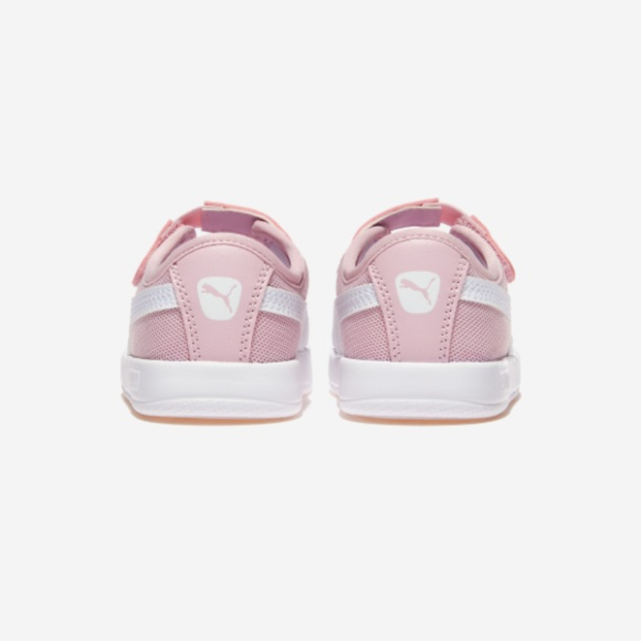 Adidas – кроссовки Gazelle CF EL I