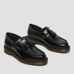 Dr. Martens Adrian