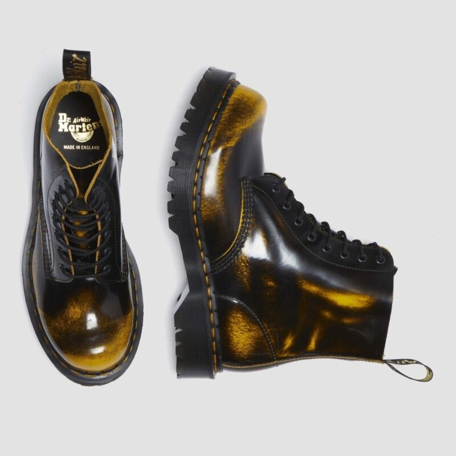 Dr. Martens 1460 Rub Off