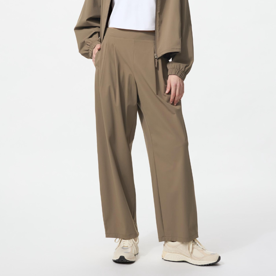 UNIQLO – Ultra Stretch Active Wide Pants (Leg Length 68.5–71.5 cm)