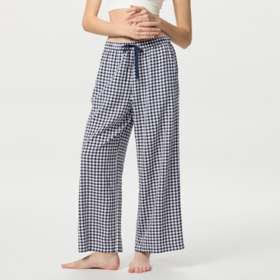 Uniqlo – брюки Seersucker Easy Pants (в клетку гингем)