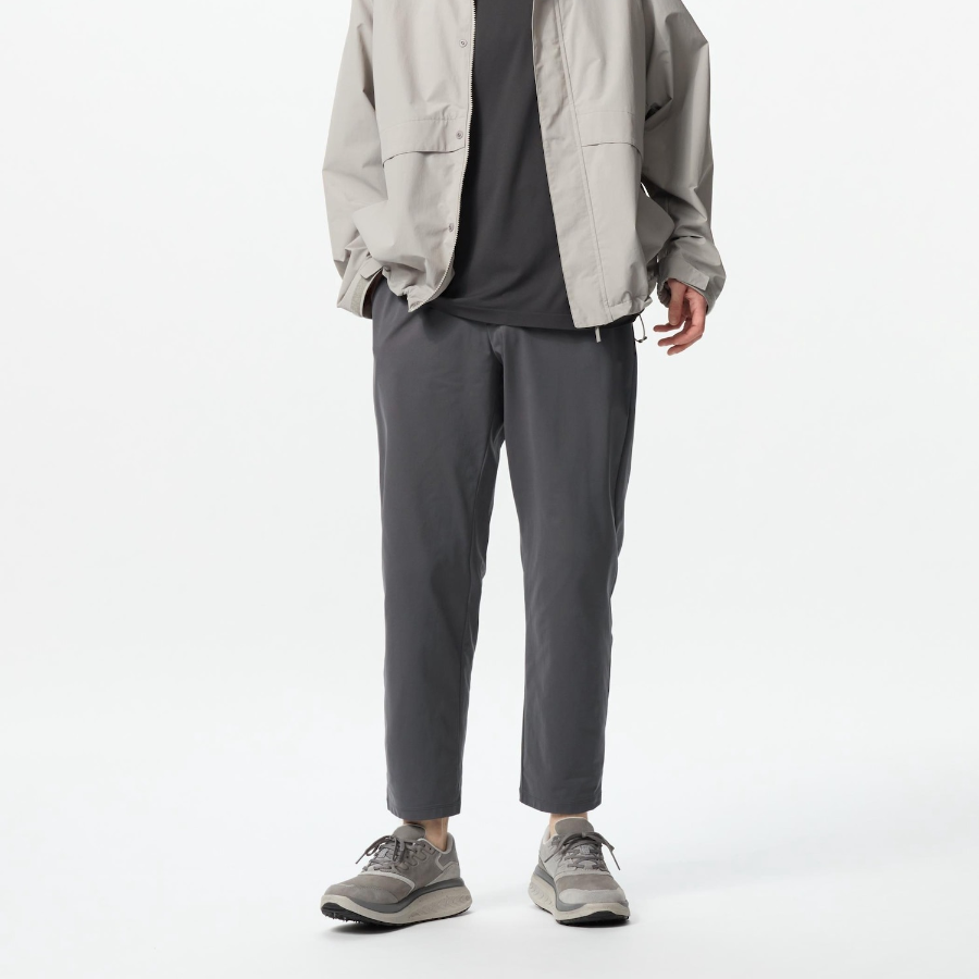 UNIQLO Ultra Stretch Active Tapered Pants(leg length 65~71cm)