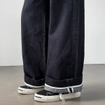 Женские wide-fit джинсы с высокой талией, защипами и отворотом