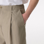 SOLOTEX One-Tuck Wide Comfort Banding Shorts [Dusty Beige]