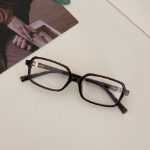 Vintage Square Horn-Rimmed Glasses — винтажные квадратные очки в роговой оправе в стиле Y2K
