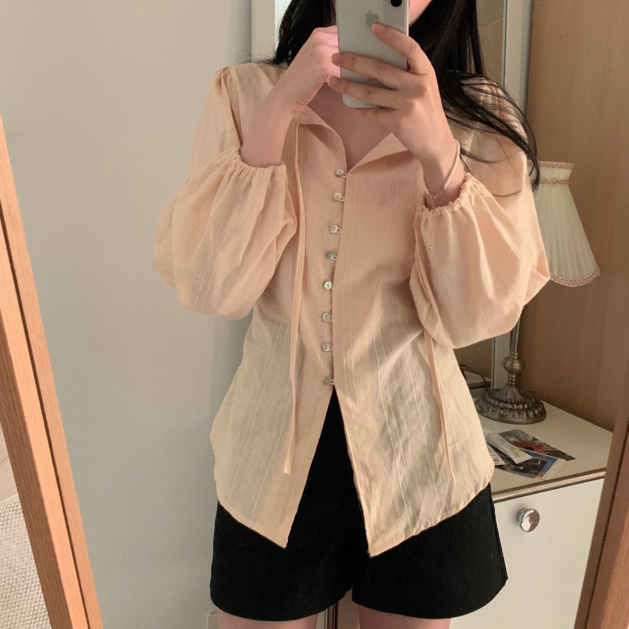 JENNIE – блузка Ribbon Tie Blouse