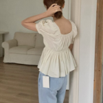 Shirring A-Line – блузка Peplum Flare Crop Blouse