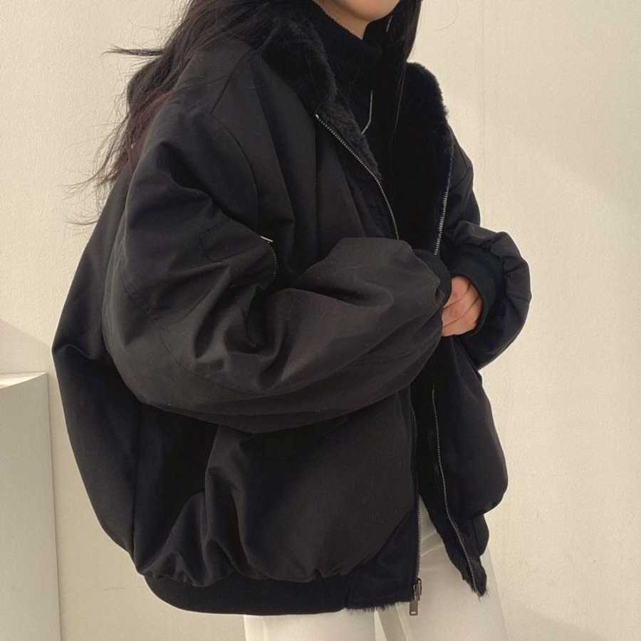 Pogeuni Reversible Hooded Mustang