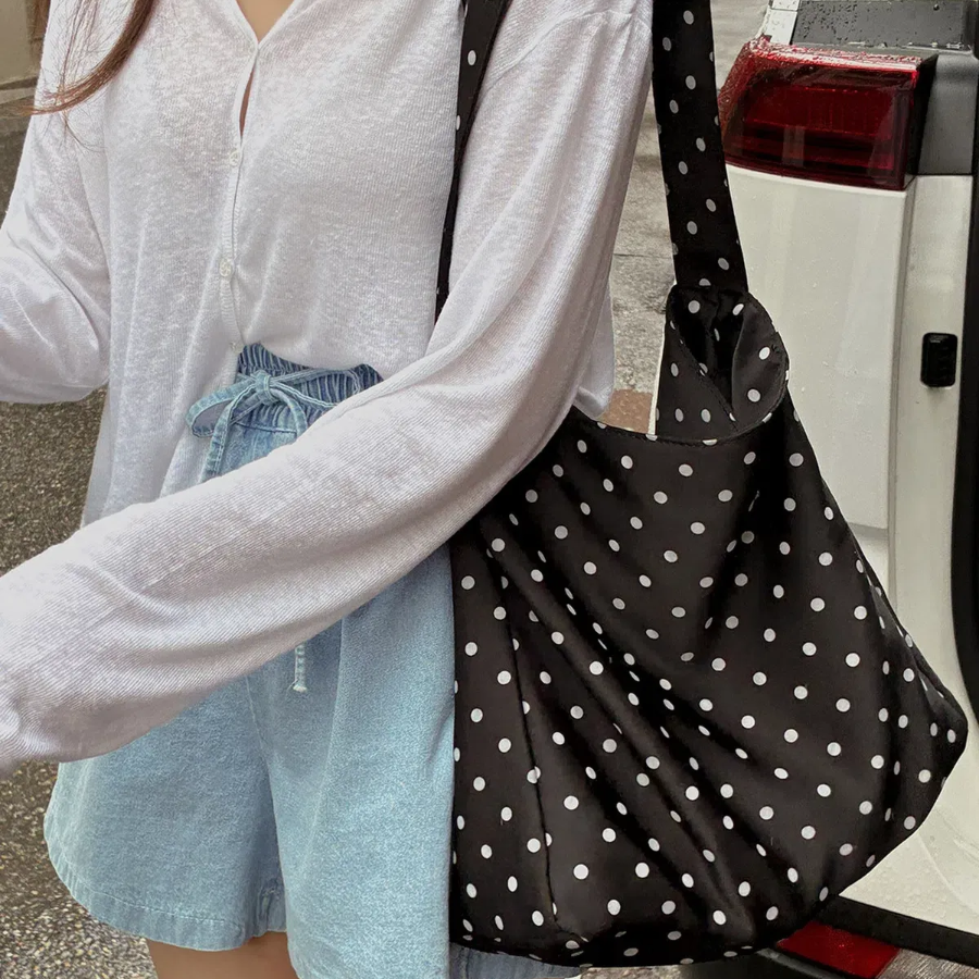Raines Dot Eco Bag — игривый акцент в повседневном образе