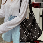 Raines Dot Eco Bag — игривый акцент в повседневном образе