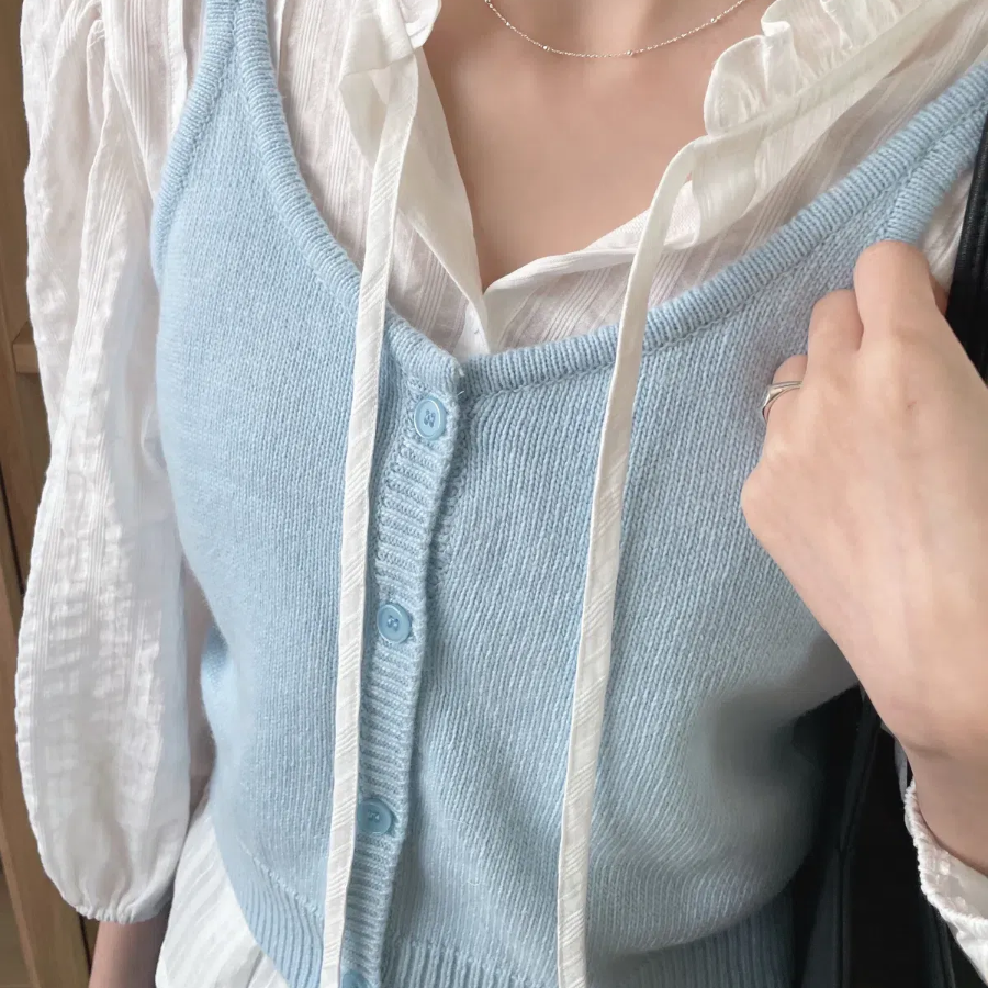 Серебряное колье из скрученной цепочки с шариками