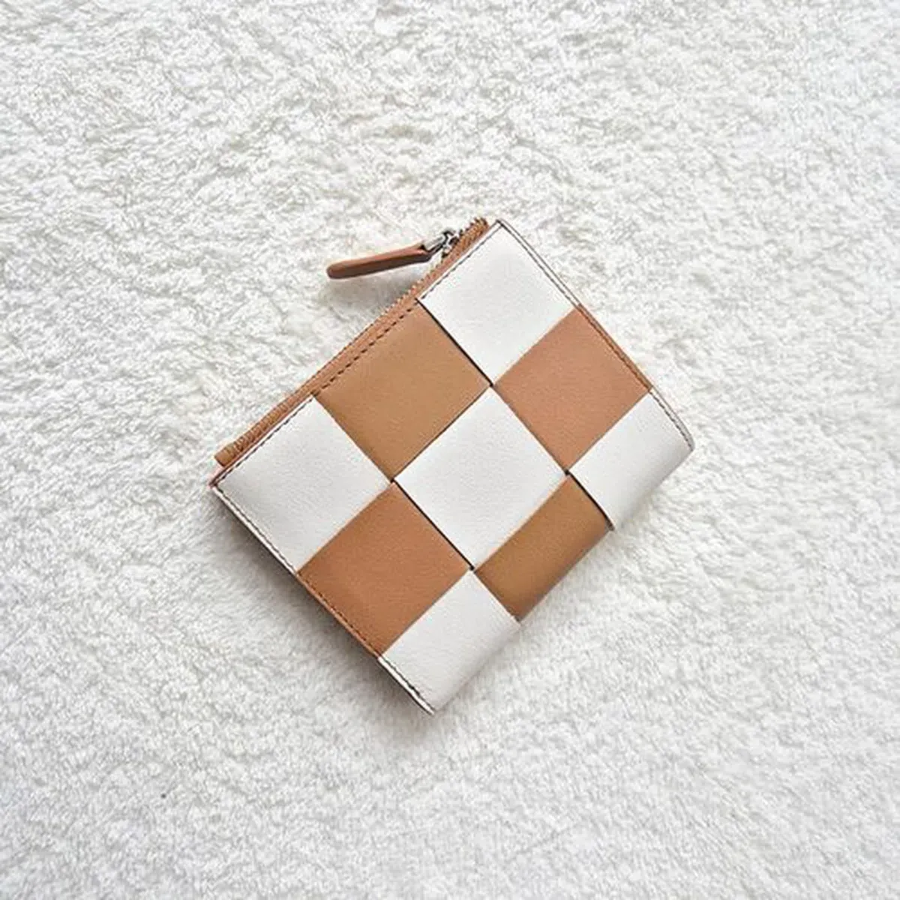 Genuine Leather Block Checker Zip Wallet — стиль и надёжность в одном формате