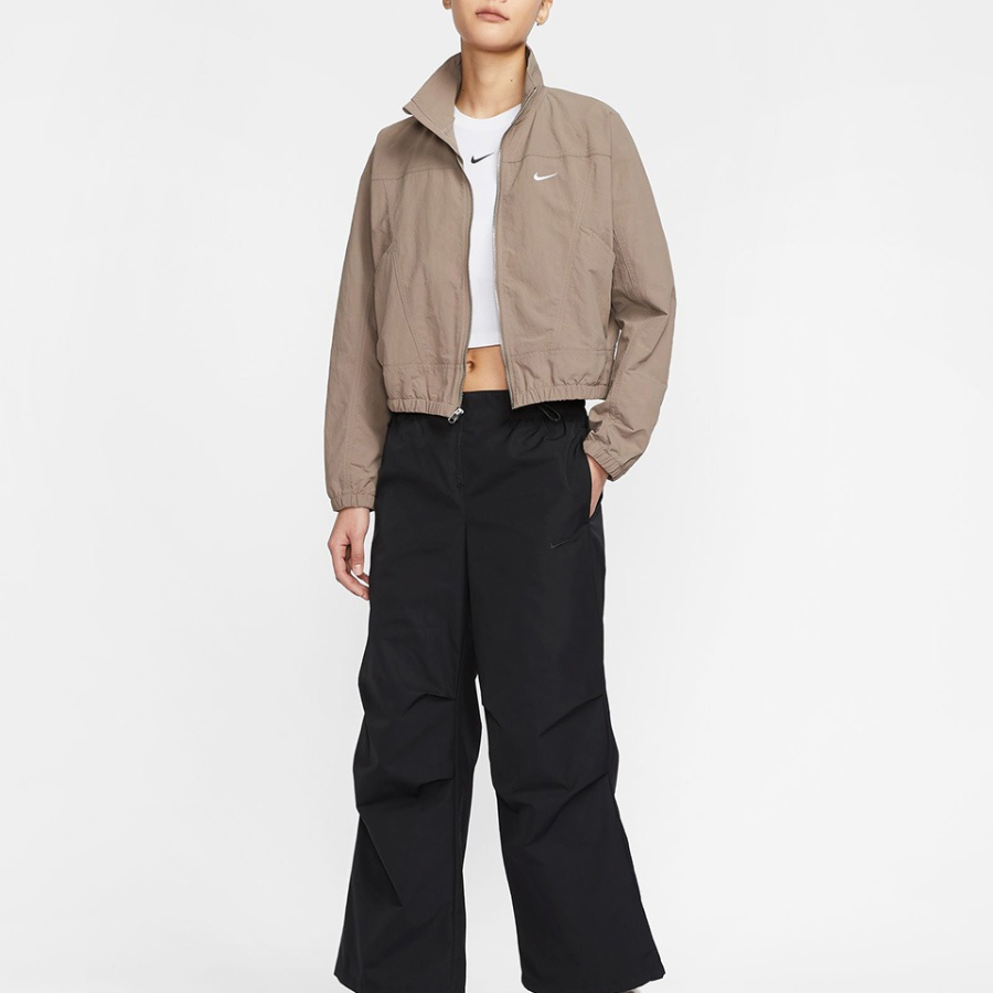 Nike Women’s Nike Sportswear Everything Woven Oversized Repel UV Protection Jacket