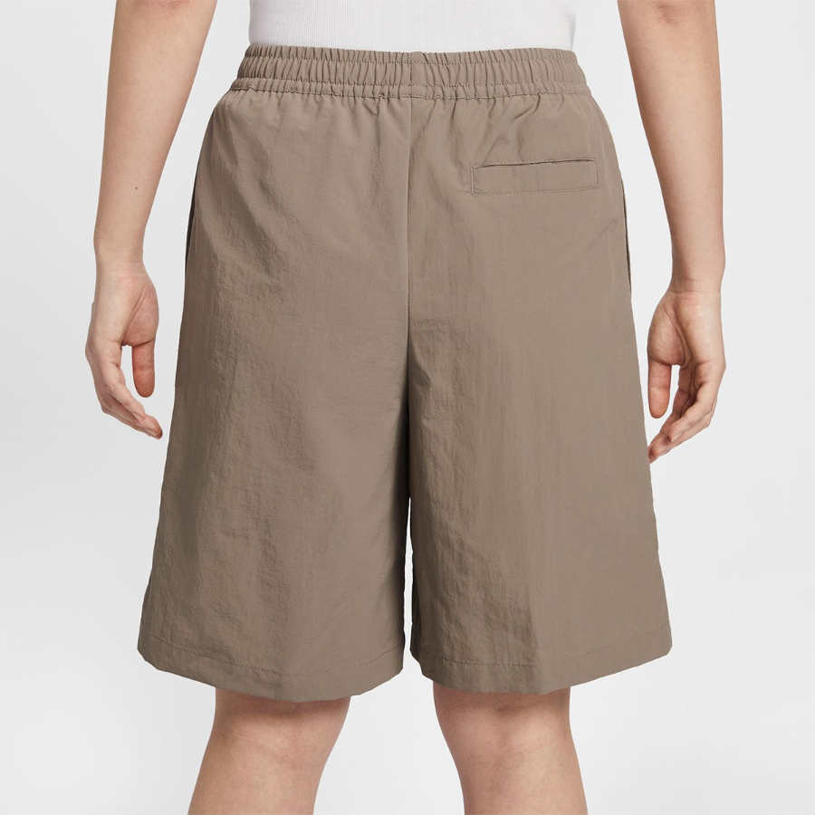 Nike Sportswear Everything Woven High-Waisted 9-Inch Shorts