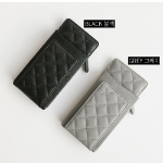 L’CATE Quilted Smartphone Wallet — женственность, функциональность и элегантный объём