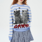 Свитер Striped Graphic Wool Mix Cats Crewneck в голубом цвете Sky Blue
