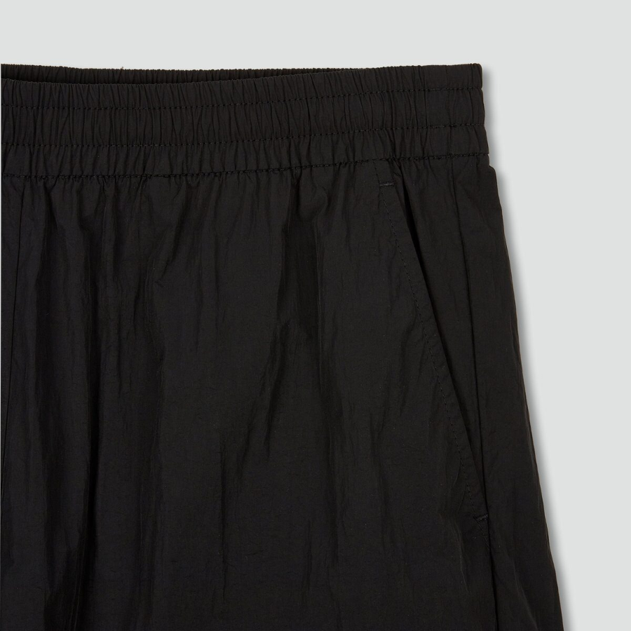 JAJU Crisp Half Banding Pants (Black) — лёгкие и удобные шорты с эластичным поясом в классическом чёрном цвете