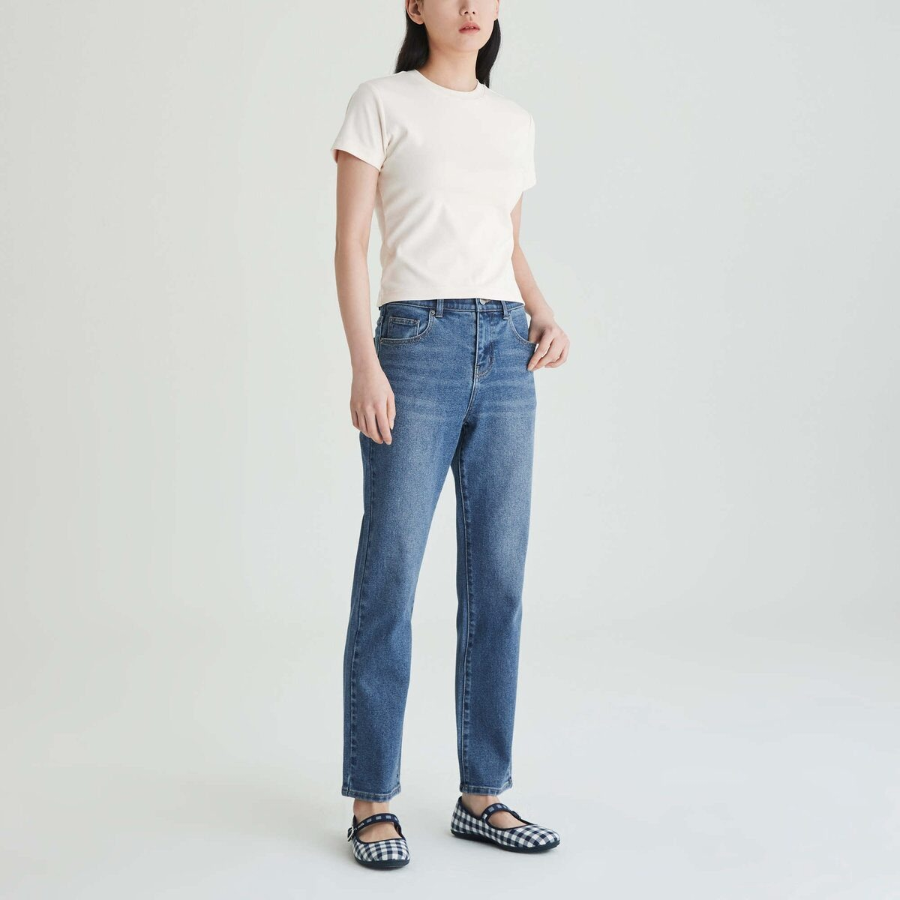 JAJU Slim Denim Pants (Blue) — стильные и комфортные узкие джинсы в классическом синем цвете