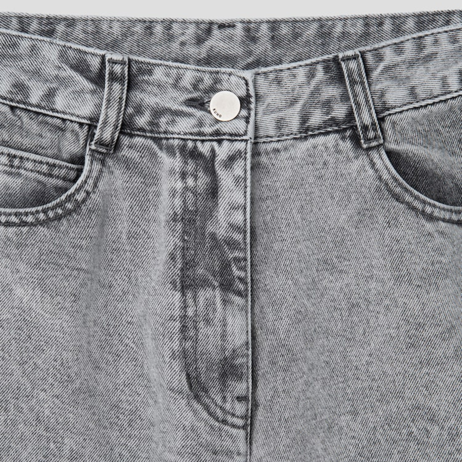 KUHO Wide-Fit Denim Pants - Grey